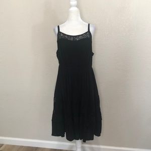 Torrid Size 1 100% Rayon Linning 100% Polyester Contrast 92%Nylon 8% spandex